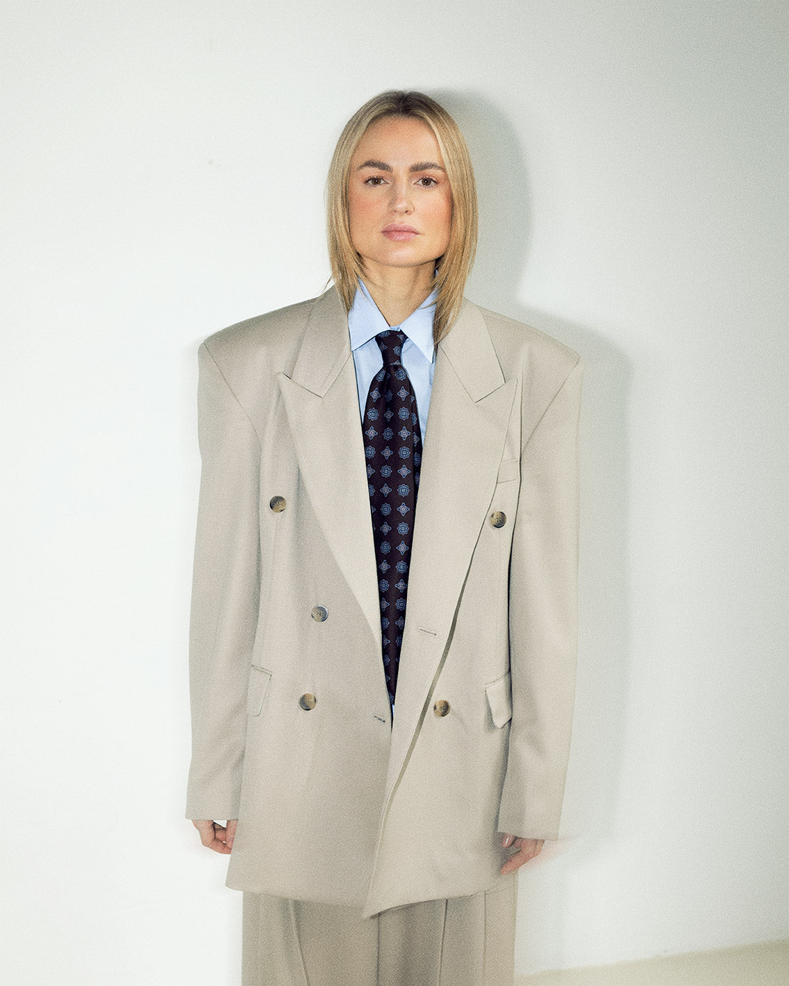 Ruggero brown medallion silk tie