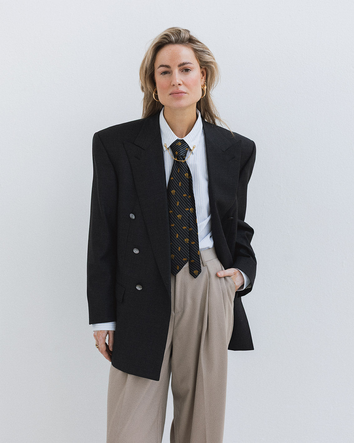 Versace medusa vintage silk tie