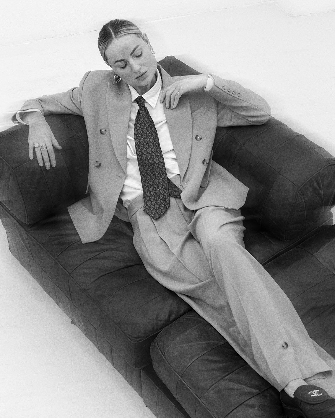 Armani medallion vintage silk tie