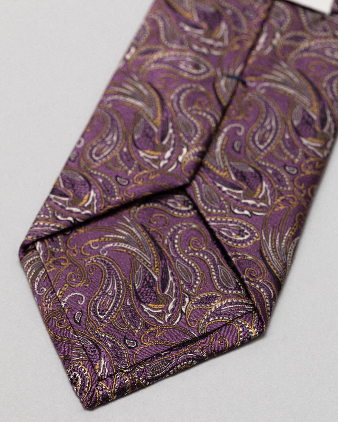 Corrado purple paisley silk tie