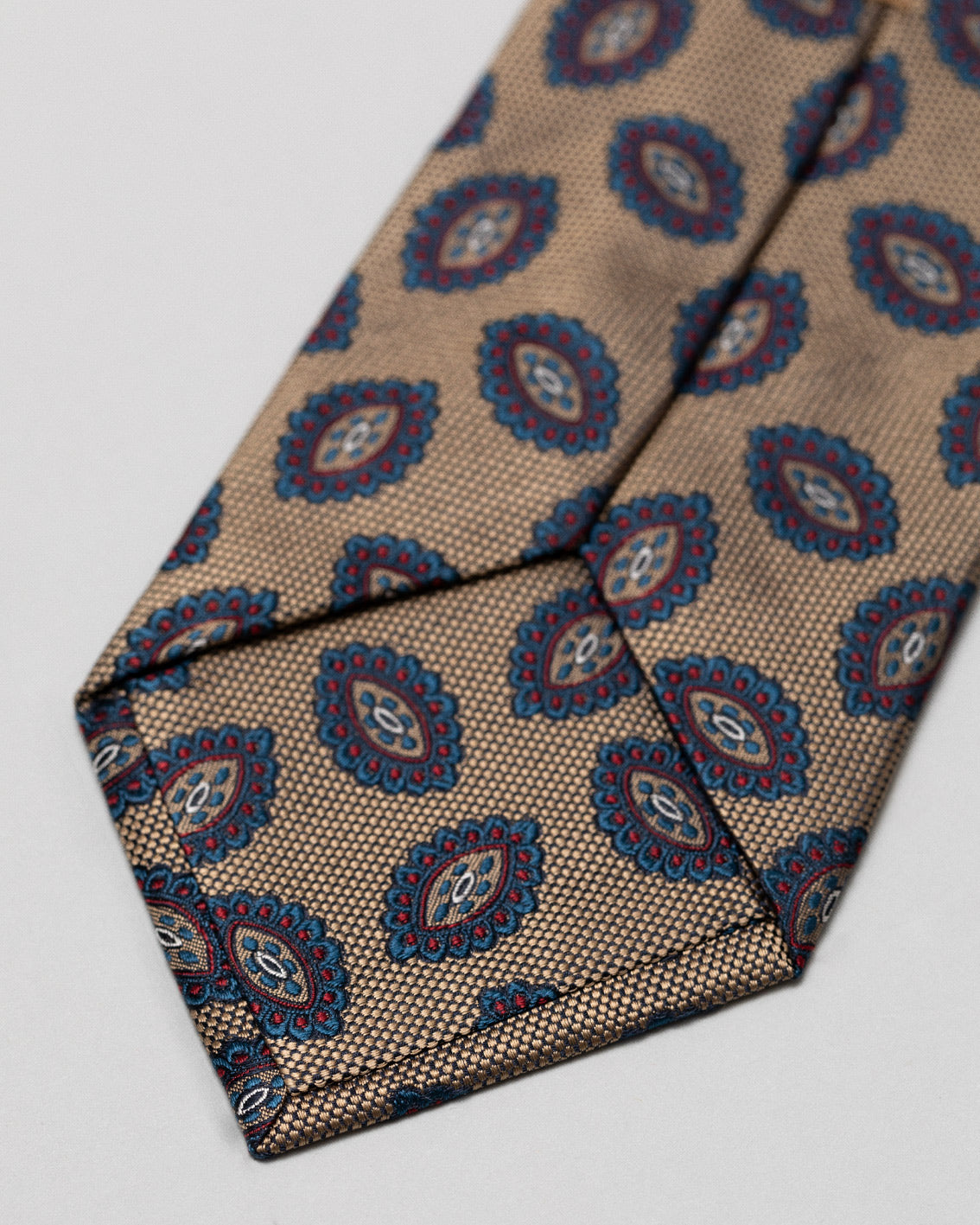 Fausto crème medallion silk tie