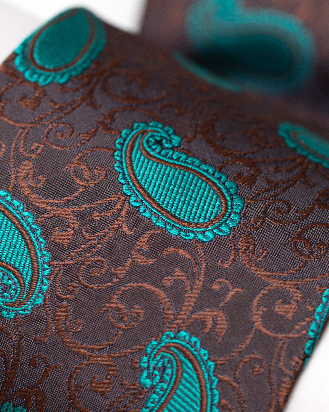 Luca brown paisley silk tie