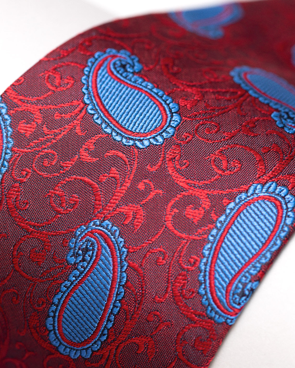 Luca red paisley silk tie